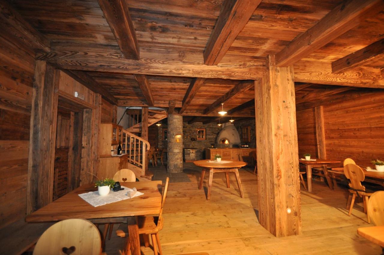 Gasthof Weisses Kreuz ナトゥルノ エクステリア 写真